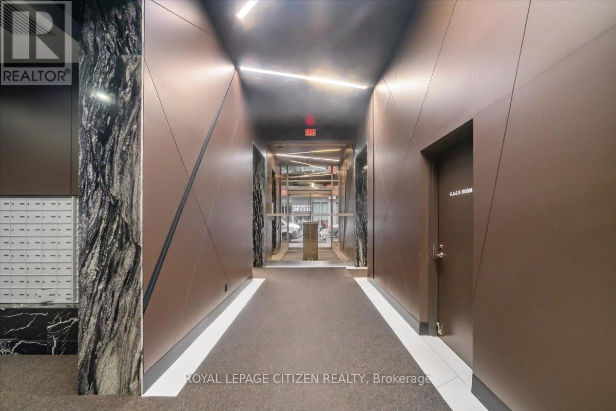 2005 - 30 Nelson Street, Toronto, Ontario  M5V 0H5 - Photo 43 - C12672018