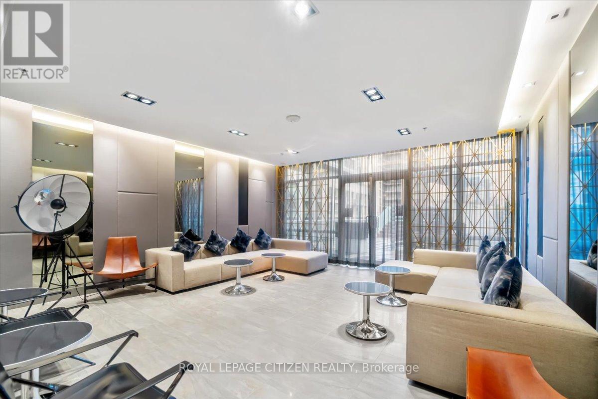 2005 - 30 Nelson Street, Toronto, Ontario  M5V 0H5 - Photo 39 - C12672018