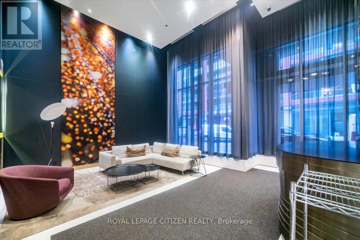 2005 - 30 Nelson Street, Toronto, Ontario  M5V 0H5 - Photo 45 - C12672018