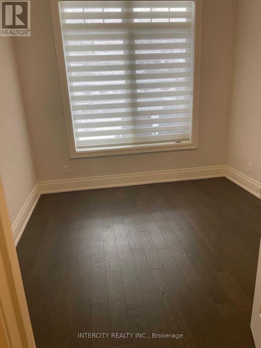 124 - 80 Burns Boulevard, King (King City), Ontario  L7B 0B3 - Photo 16 - N12673030