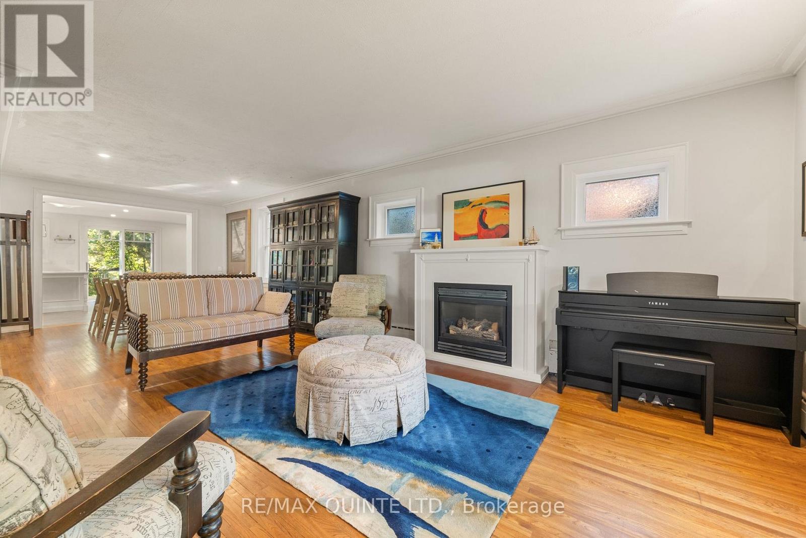 126 Dufferin Avenue, Belleville, Ontario  K8N 3X1 - Photo 9 - X12487762