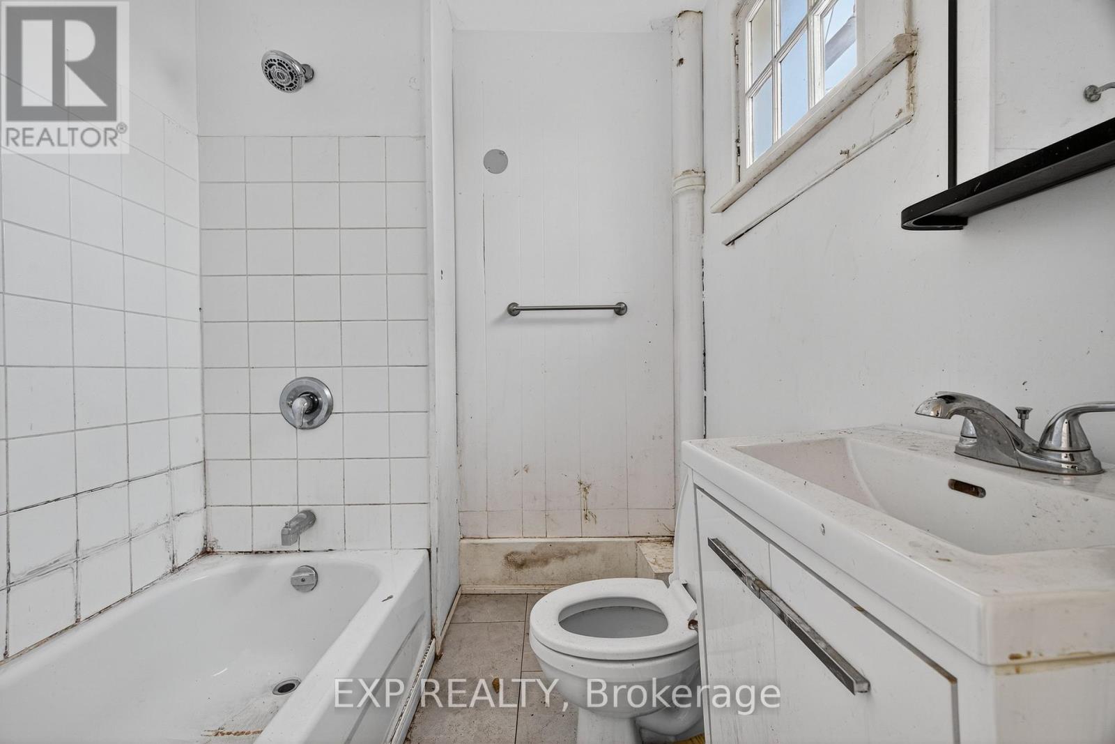 113 East Street E, Greater Napanee, Ontario  K7R 1S5 - Photo 16 - X12554104