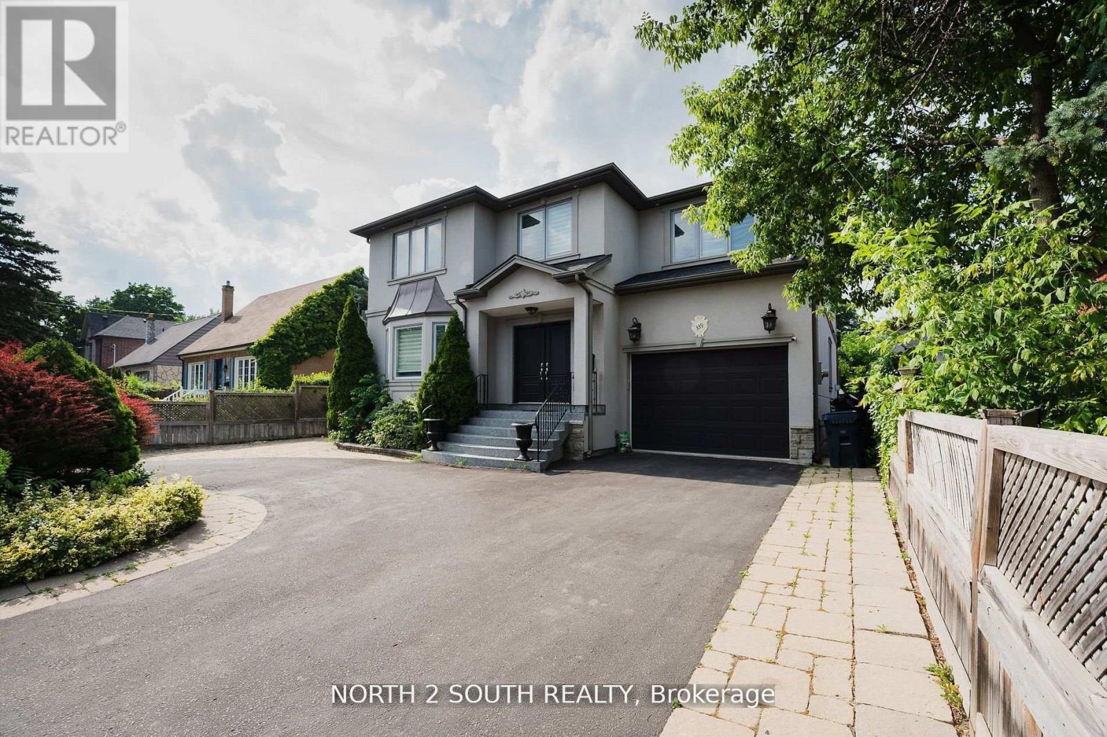 339 Burnhamthorpe Road, Toronto, Ontario  M9B 2A2 - Photo 1 - W12637418