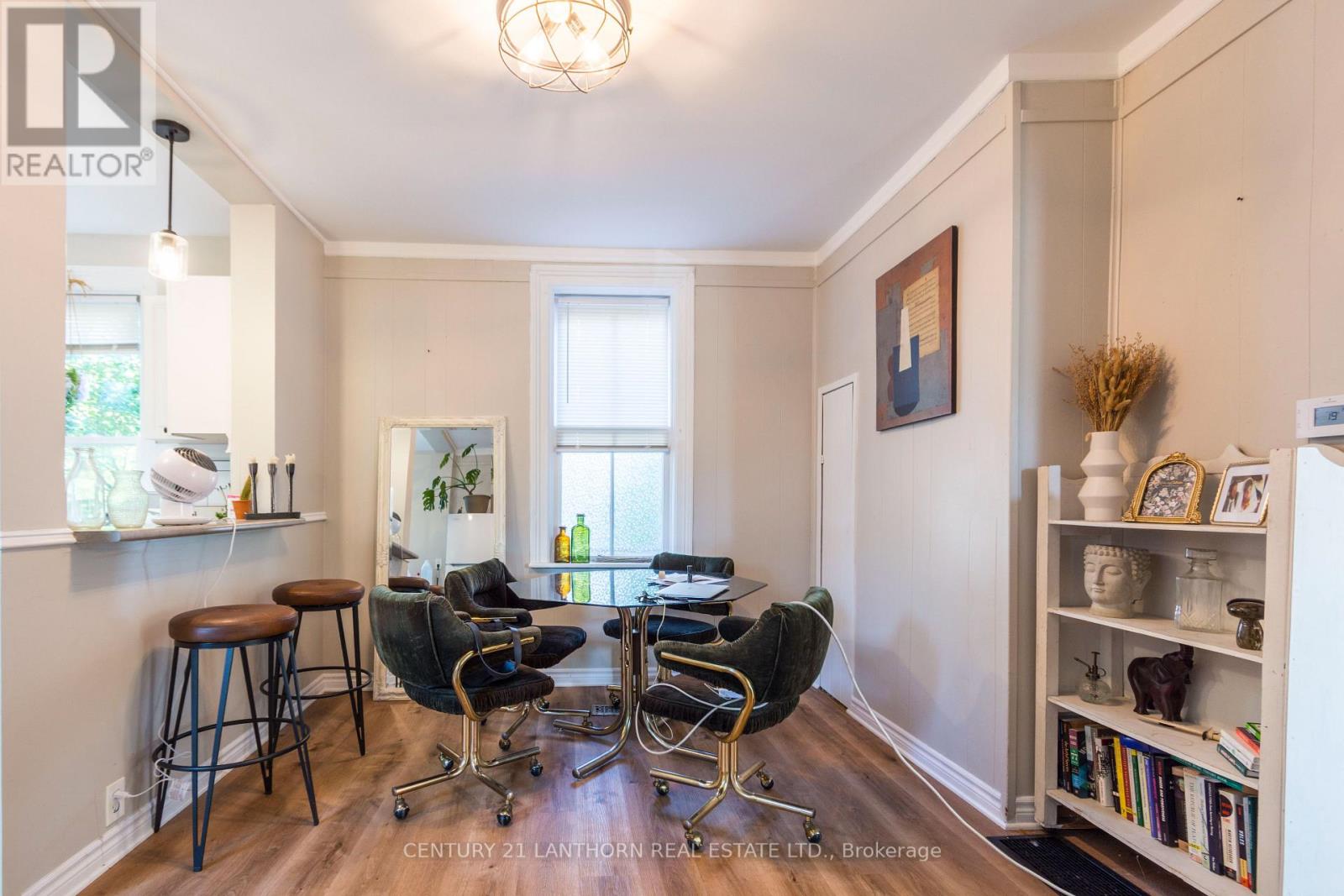 53 Crown Street, Quinte West, Ontario  K8V 1P1 - Photo 10 - X12654568