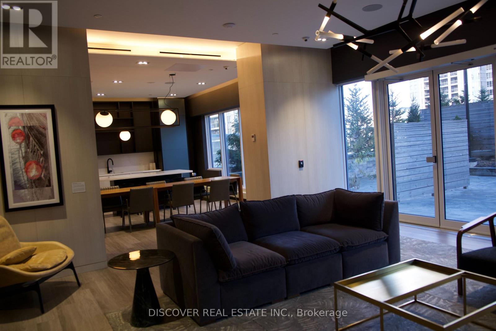 3704 - 4065 Confederation Parkway, Mississauga, Ontario  L5B 0L4 - Photo 28 - W12670494