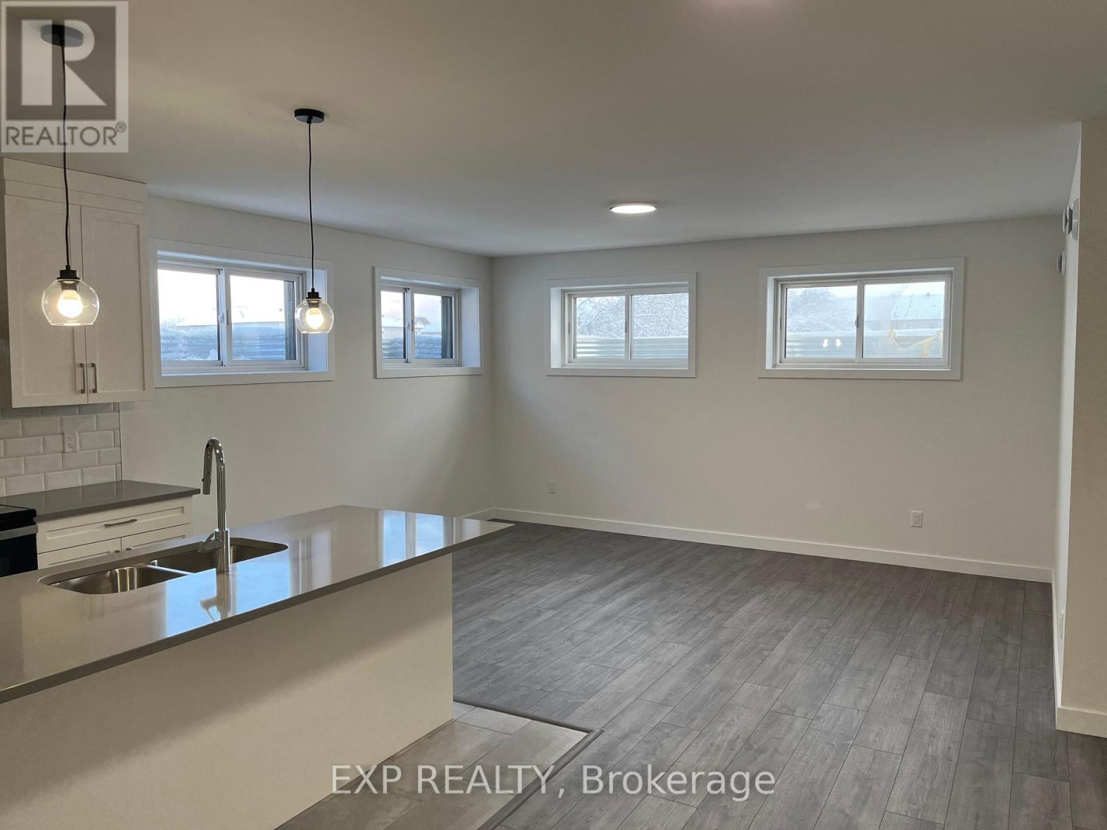 225a - 225 Cypress Street, The Nation, Ontario  K0A 2M0 - Photo 3 - X12458425