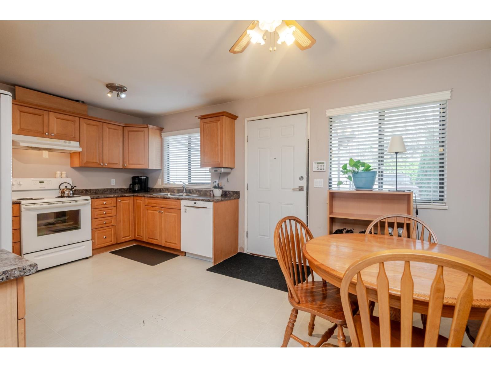 8570 152 Street, Surrey, British Columbia  V3S 3N1 - Photo 7 - R2984024