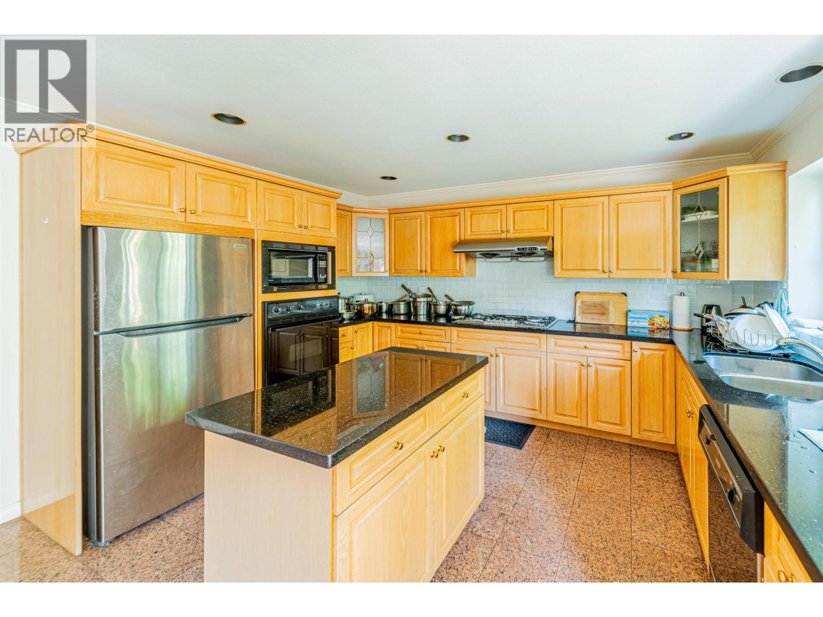 6660 Livingstone Place, Richmond, British Columbia  V7C 5N1 - Photo 5 - R3071985