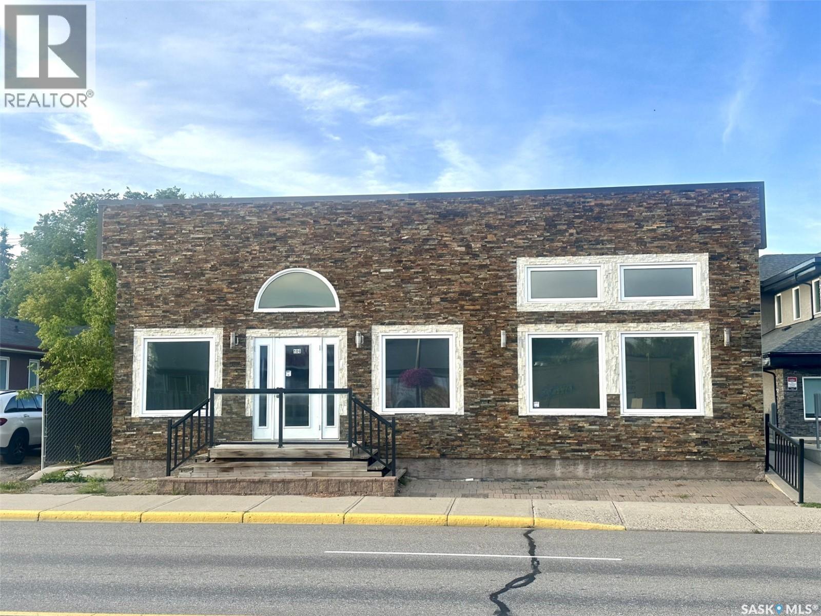 106 Central Street E, Warman, Saskatchewan  S0K 4S0 - Photo 1 - SK026322