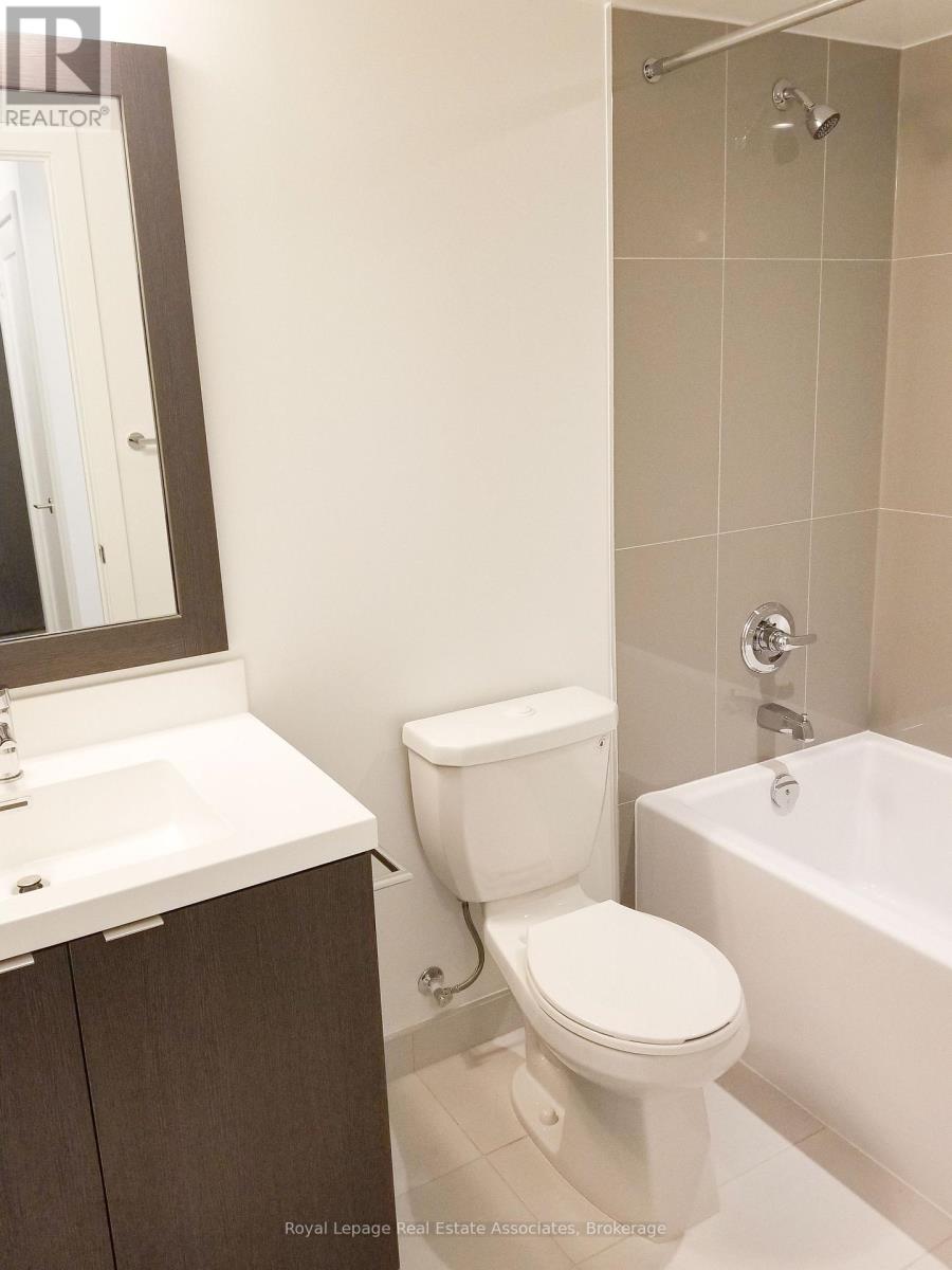 1506 - 7 Mabelle Avenue, Toronto, Ontario  M5T 0C9 - Photo 10 - W12673042