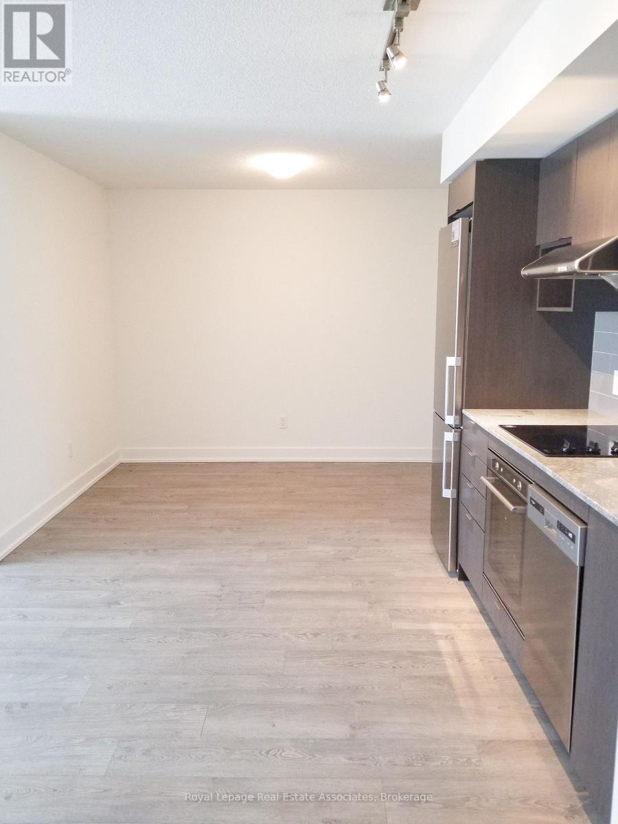 1506 - 7 Mabelle Avenue, Toronto, Ontario  M5T 0C9 - Photo 5 - W12673042