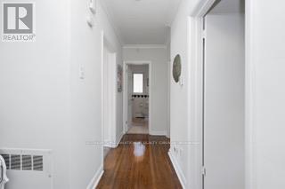 3 Old Mill Terrace, Toronto, Ontario  M8X 1A1 - Photo 17 - W12673062