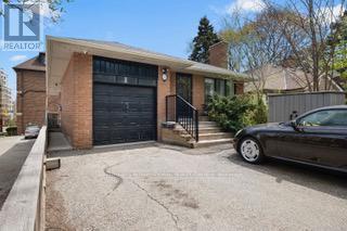 3 Old Mill Terrace, Toronto, Ontario  M8X 1A1 - Photo 3 - W12673062