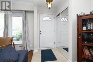 3 Old Mill Terrace, Toronto, Ontario  M8X 1A1 - Photo 6 - W12673062