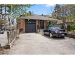 3 OLD MILL TERRACE, Toronto, Ontario