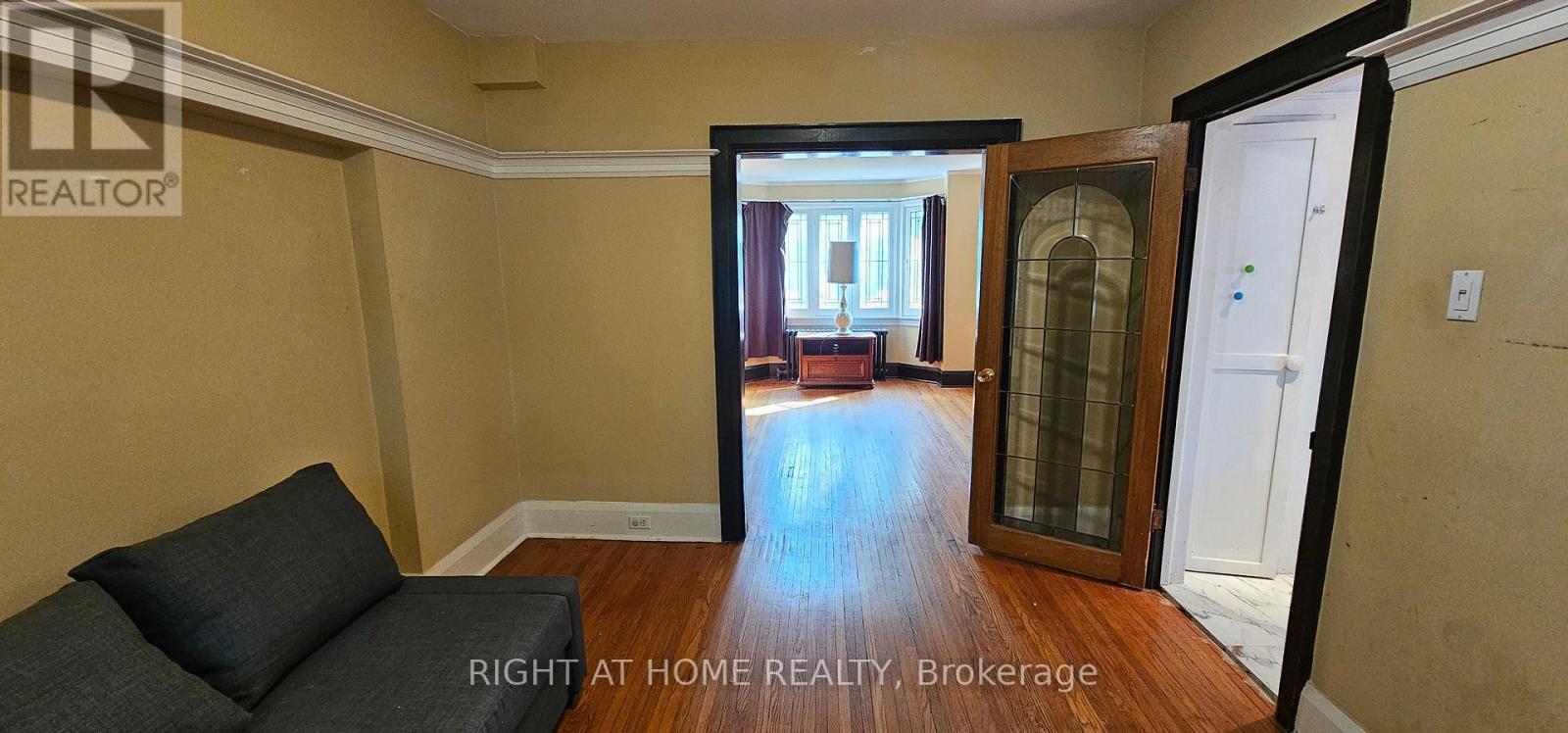 Main Floor - 72 Eleventh Street, Toronto, Ontario  M8V 3G5 - Photo 7 - W12673066