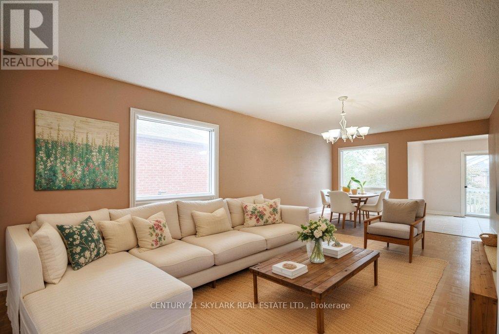 13 Paulette Way, Caledon, Ontario  L7E 1X2 - Photo 3 - W12673086