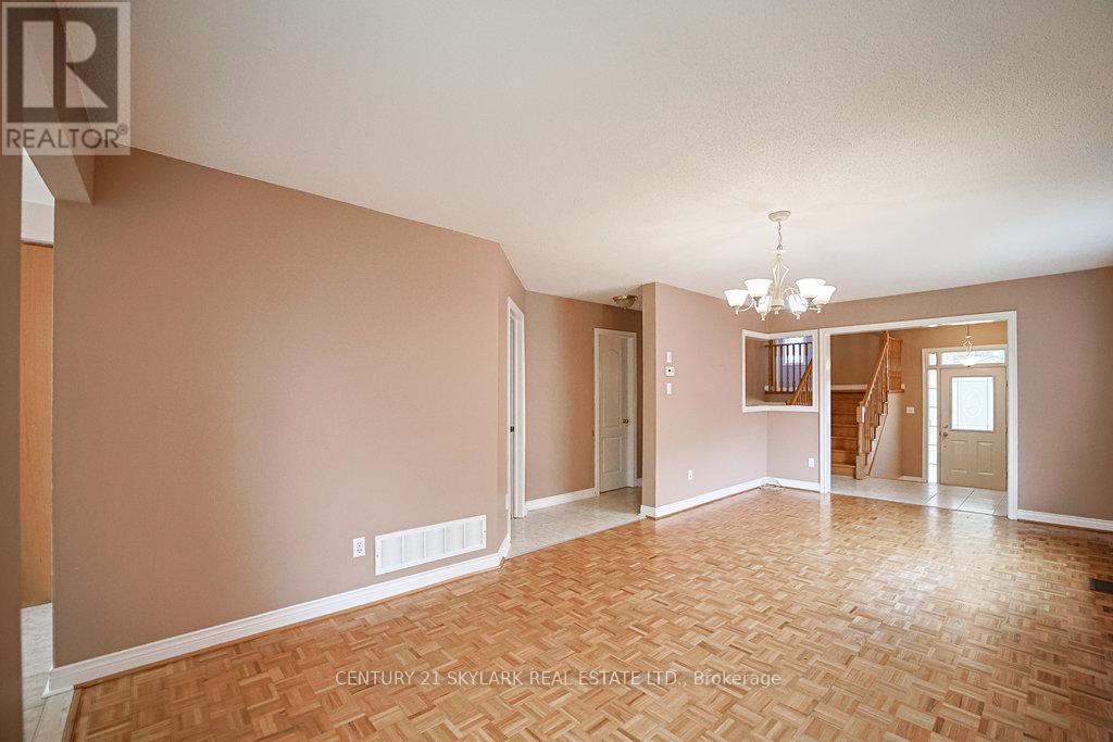 13 Paulette Way, Caledon, Ontario  L7E 1X2 - Photo 8 - W12673086