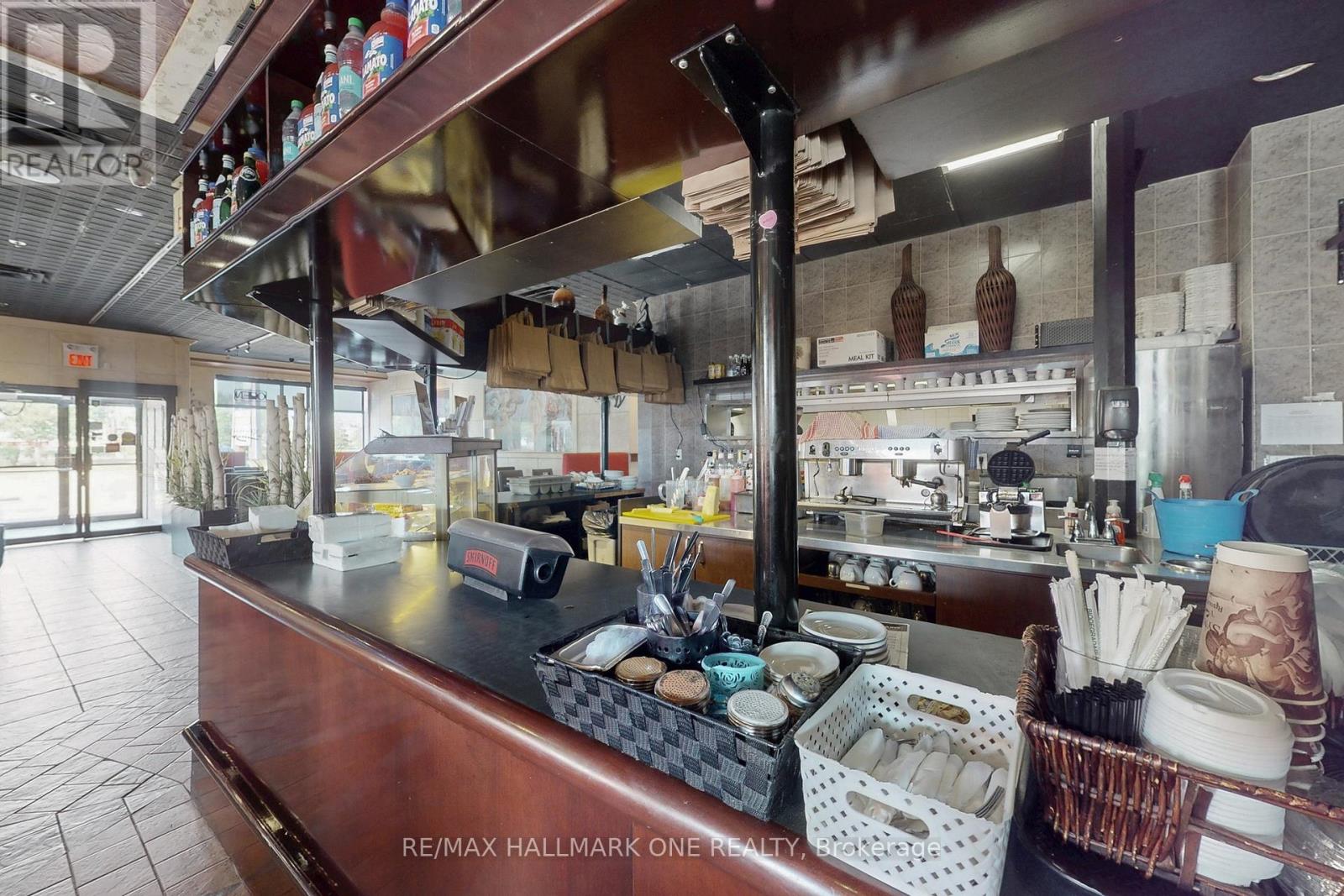 192 Mcewan Drive E, Caledon (Bolton East), Ontario  L7E 4E5 - Photo 14 - W12673092