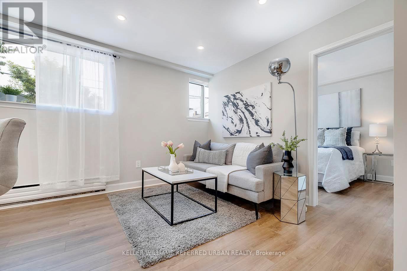 90 Portland Street, Toronto, Ontario  M8Y 1A7 - Photo 7 - W12673128