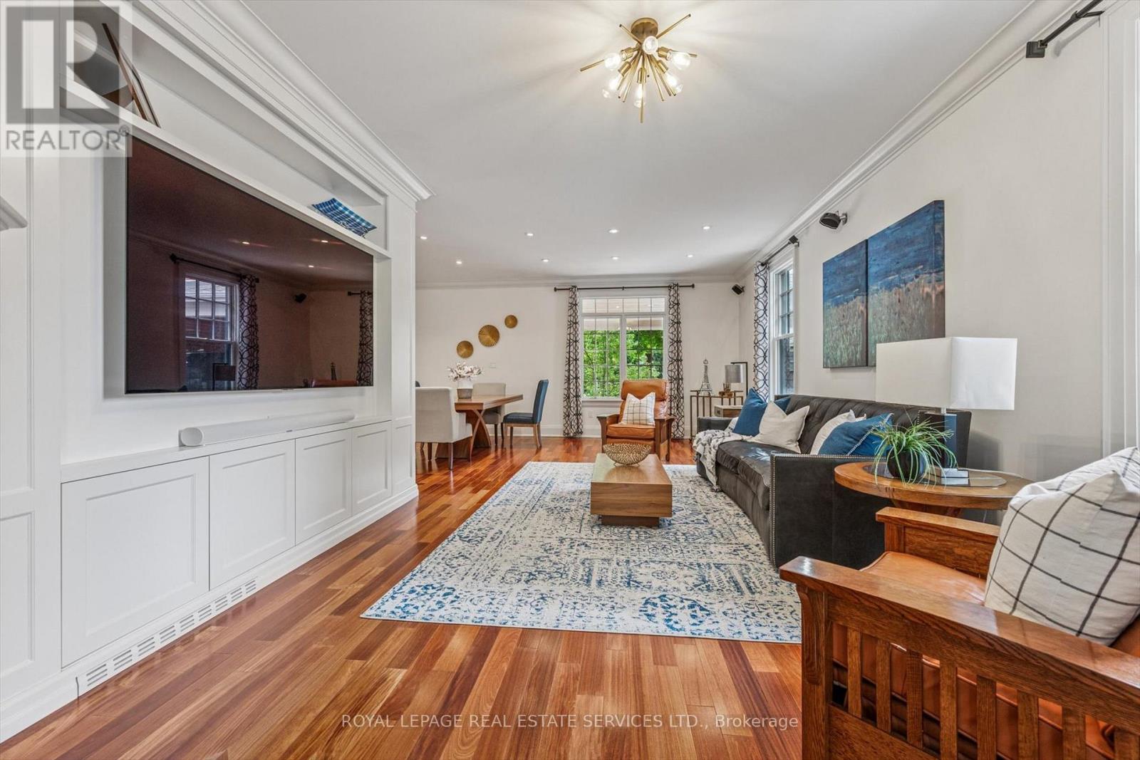 335 Lakeshore Road W, Oakville, Ontario  L6K 1G3 - Photo 16 - W12673206