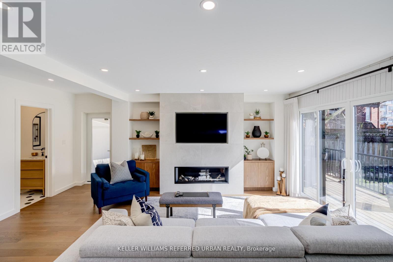 12 Wesley Avenue, Mississauga, Ontario  L5H 2M5 - Photo 20 - W12673208