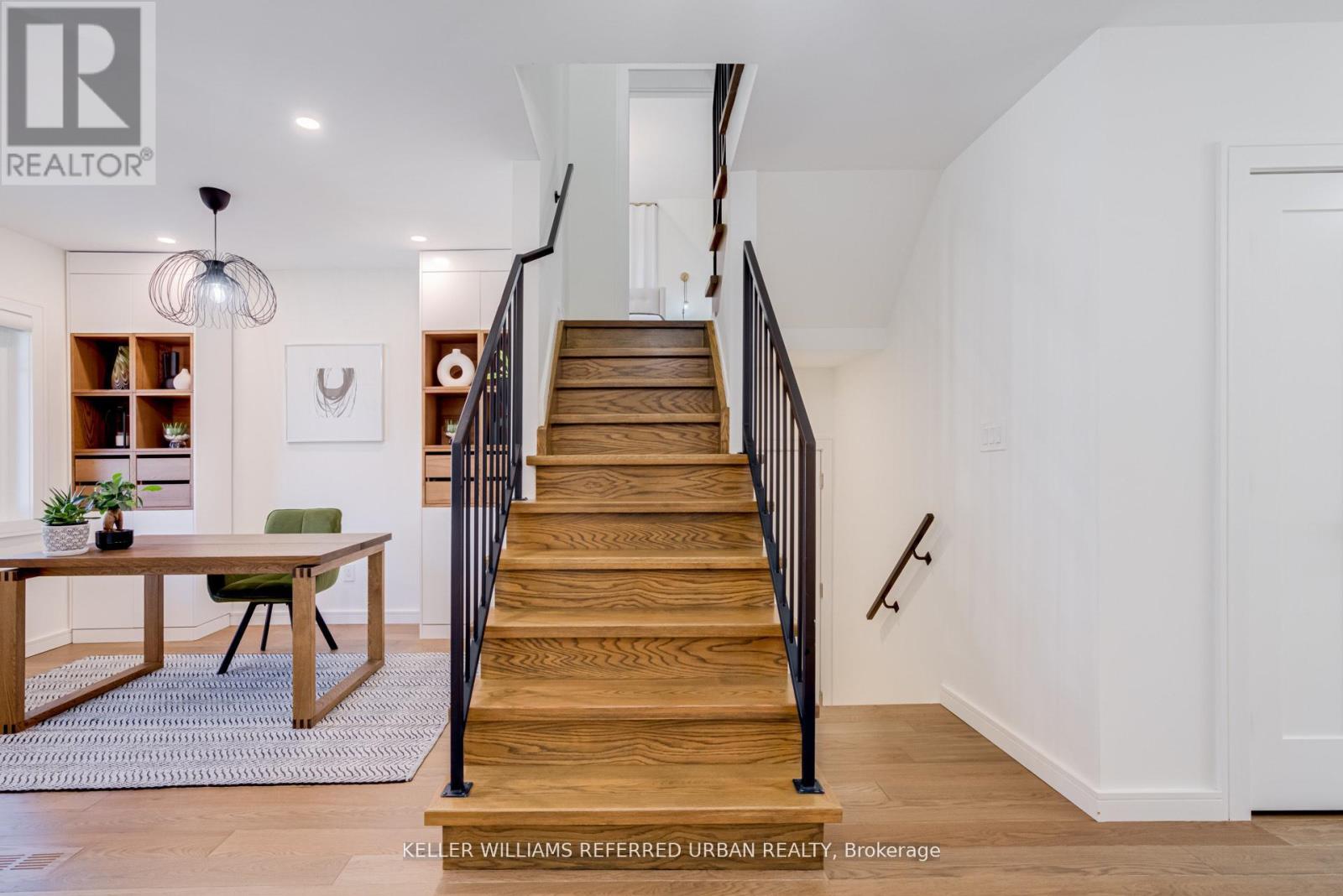 12 Wesley Avenue, Mississauga, Ontario  L5H 2M5 - Photo 26 - W12673208