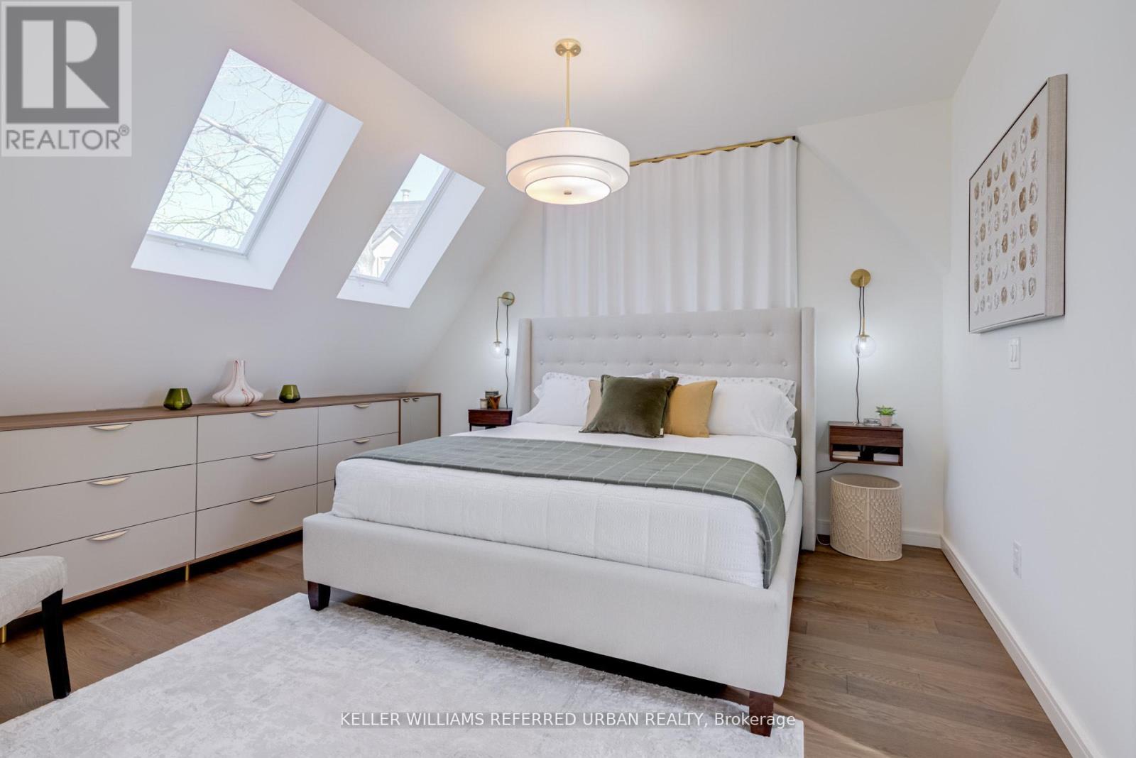 12 Wesley Avenue, Mississauga, Ontario  L5H 2M5 - Photo 27 - W12673208