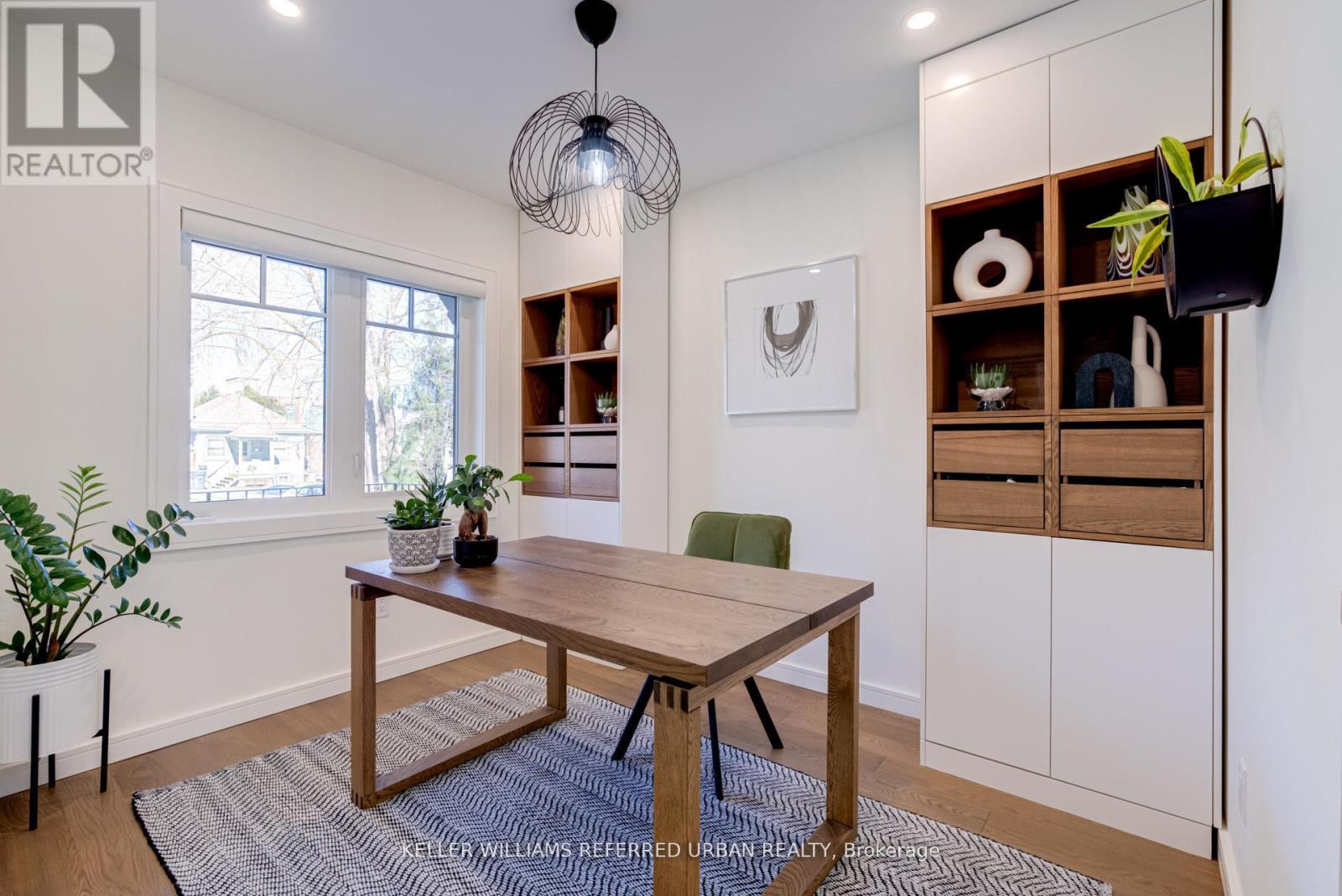 12 Wesley Avenue, Mississauga, Ontario  L5H 2M5 - Photo 6 - W12673208