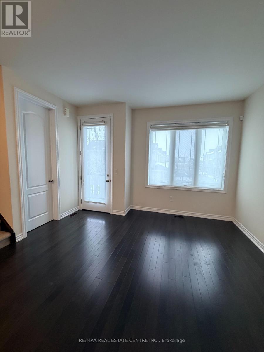 6 Slack Lane, Caledon, Ontario  L7C 4H2 - Photo 10 - W12673242