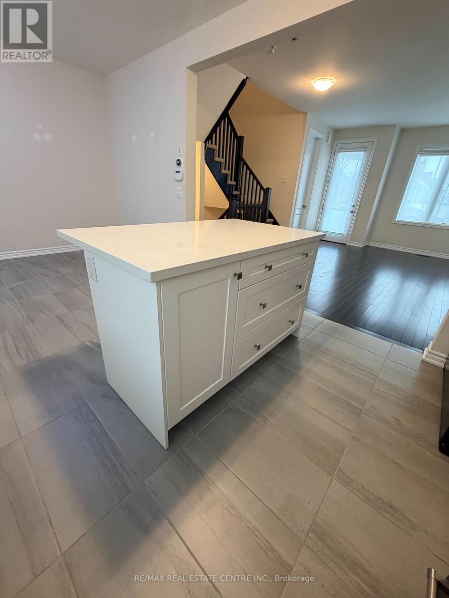 6 Slack Lane, Caledon, Ontario  L7C 4H2 - Photo 20 - W12673242