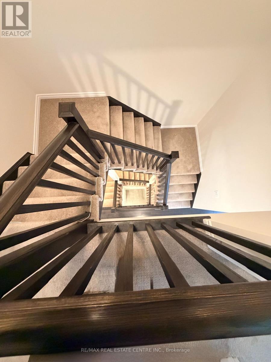 6 Slack Lane, Caledon, Ontario  L7C 4H2 - Photo 38 - W12673242