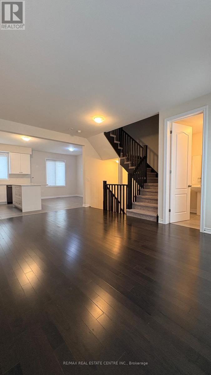 6 Slack Lane, Caledon, Ontario  L7C 4H2 - Photo 9 - W12673242