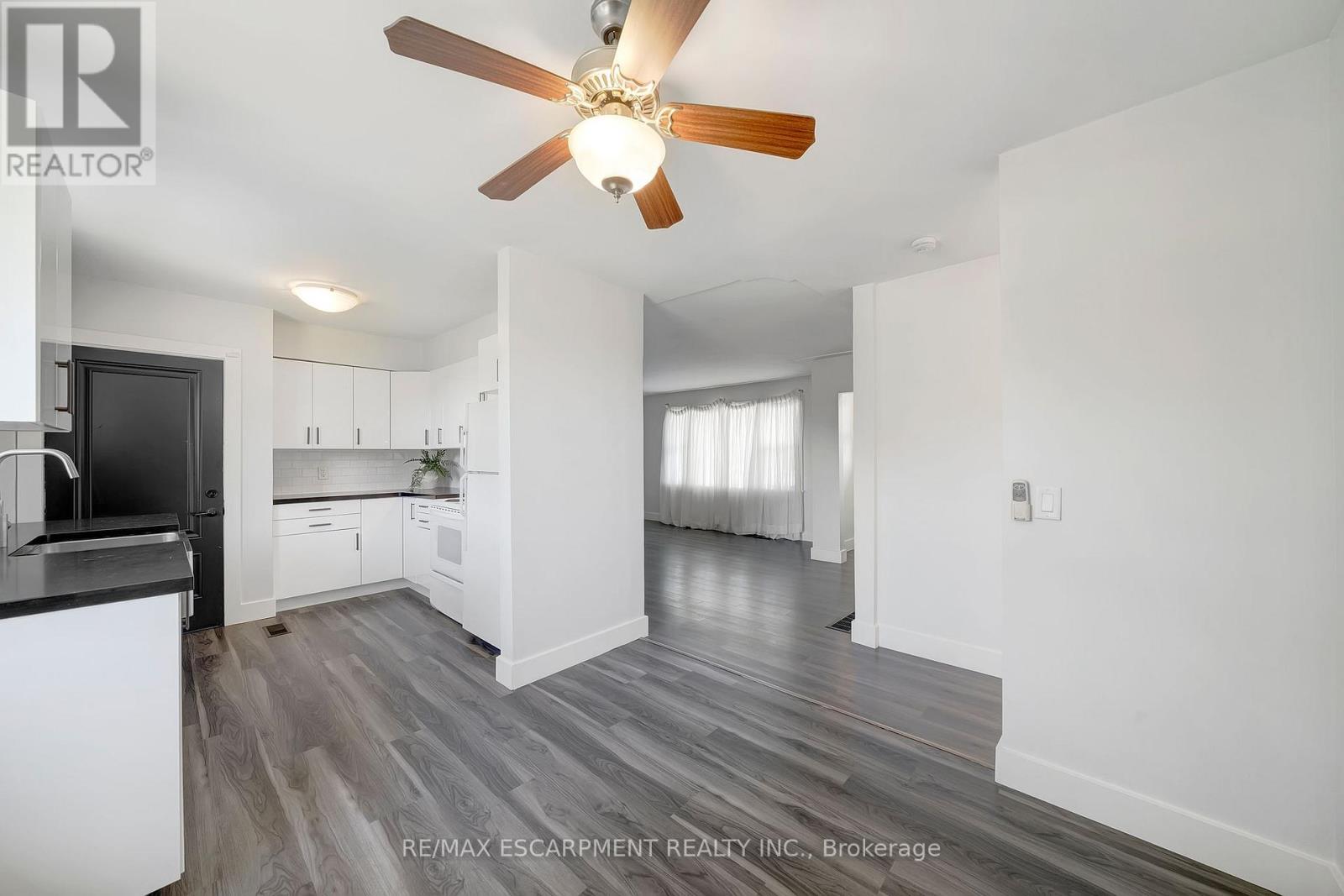 167 Miles Road, Hamilton, Ontario  L8W 1E2 - Photo 4 - X12673038