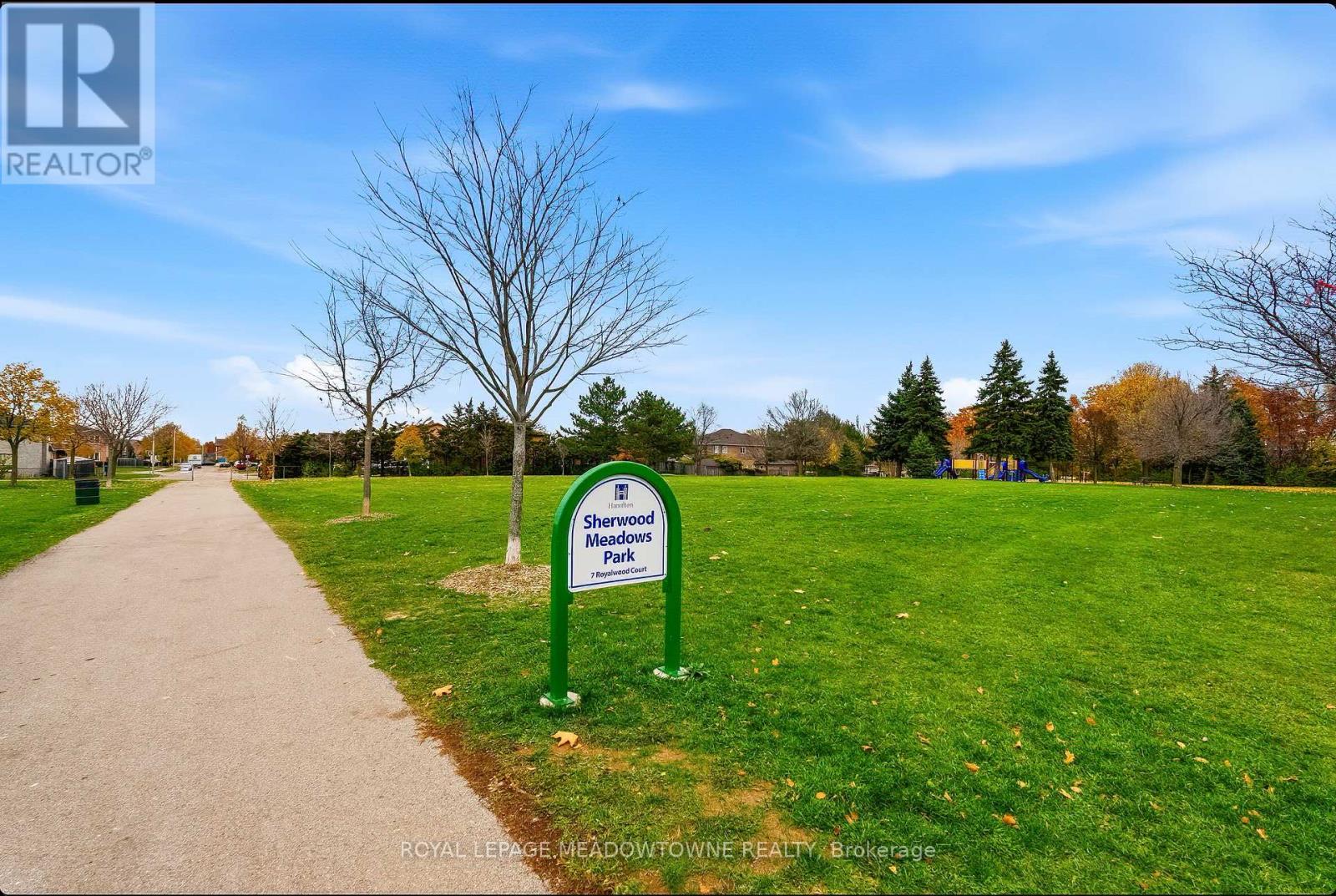 44 - 1 Royalwood Court, Hamilton, Ontario  L8E 4Y3 - Photo 45 - X12673144