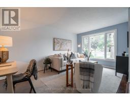 16 - 117 BONAVENTURE DRIVE, Hamilton, Ontario