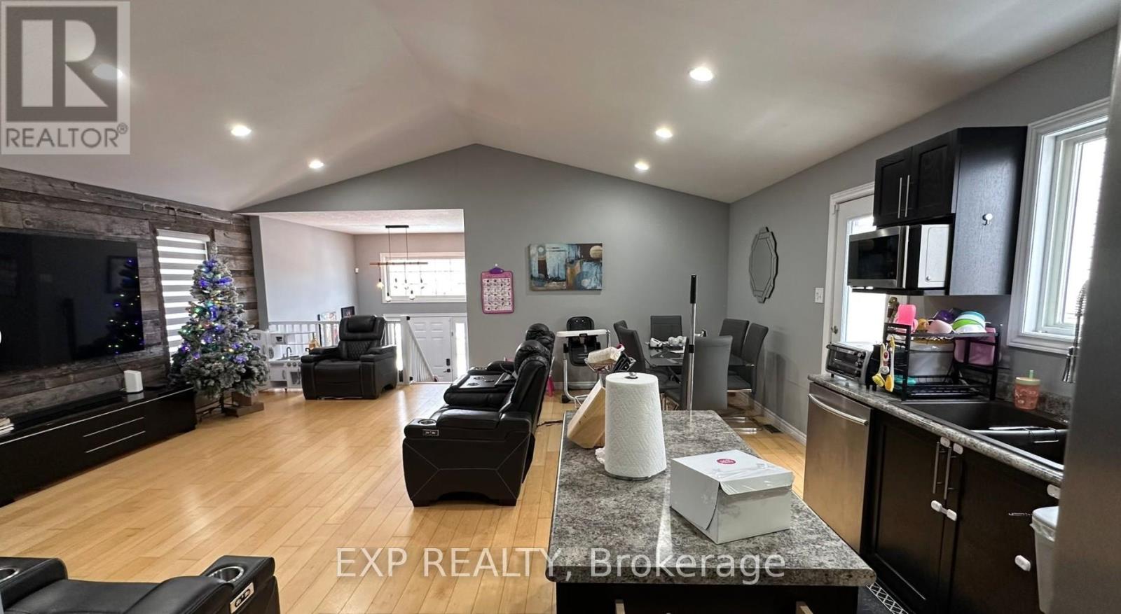 1004 Marigold Street, London North, Ontario  N5X 4N9 - Photo 7 - X12673194