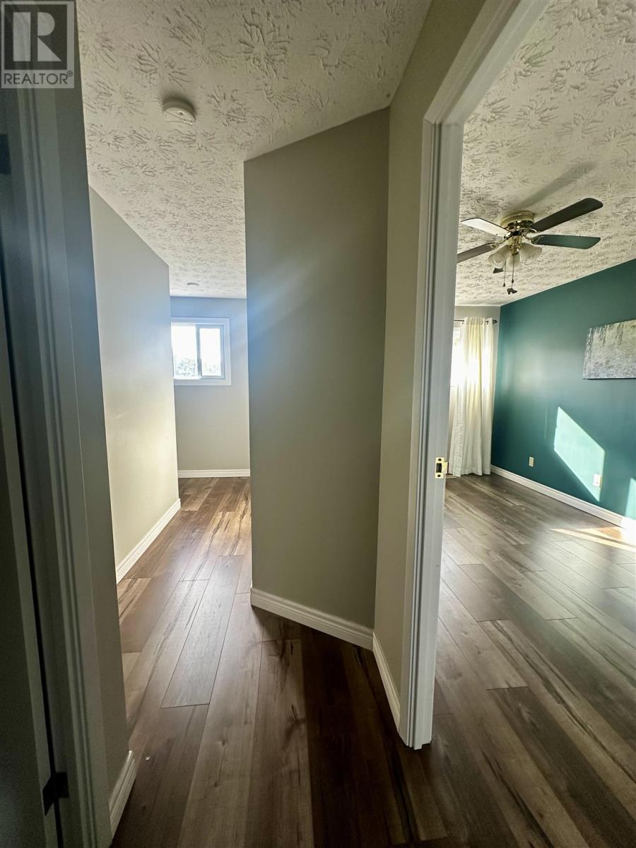 76 Frobel Dr, Elliot Lake, Ontario  P5A 3A2 - Photo 20 - SM253438