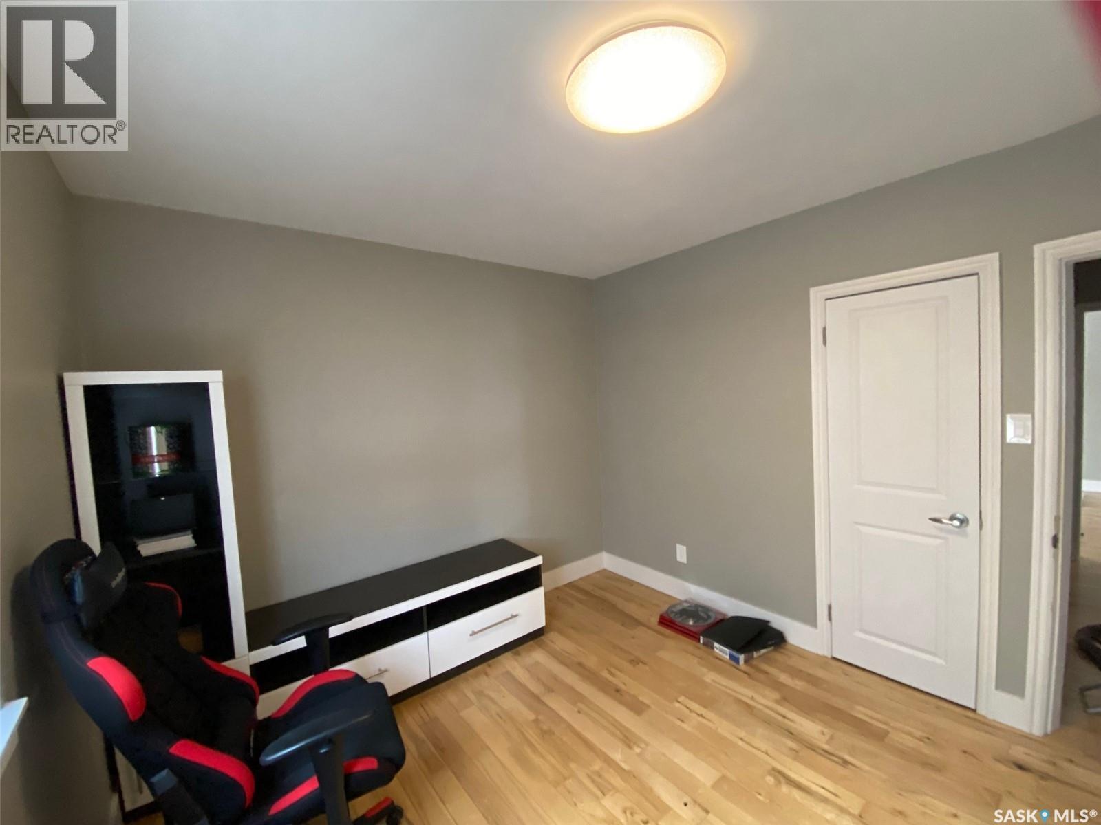 100 Third Avenue N, Yorkton, Saskatchewan  S3N 1C3 - Photo 25 - SK025636