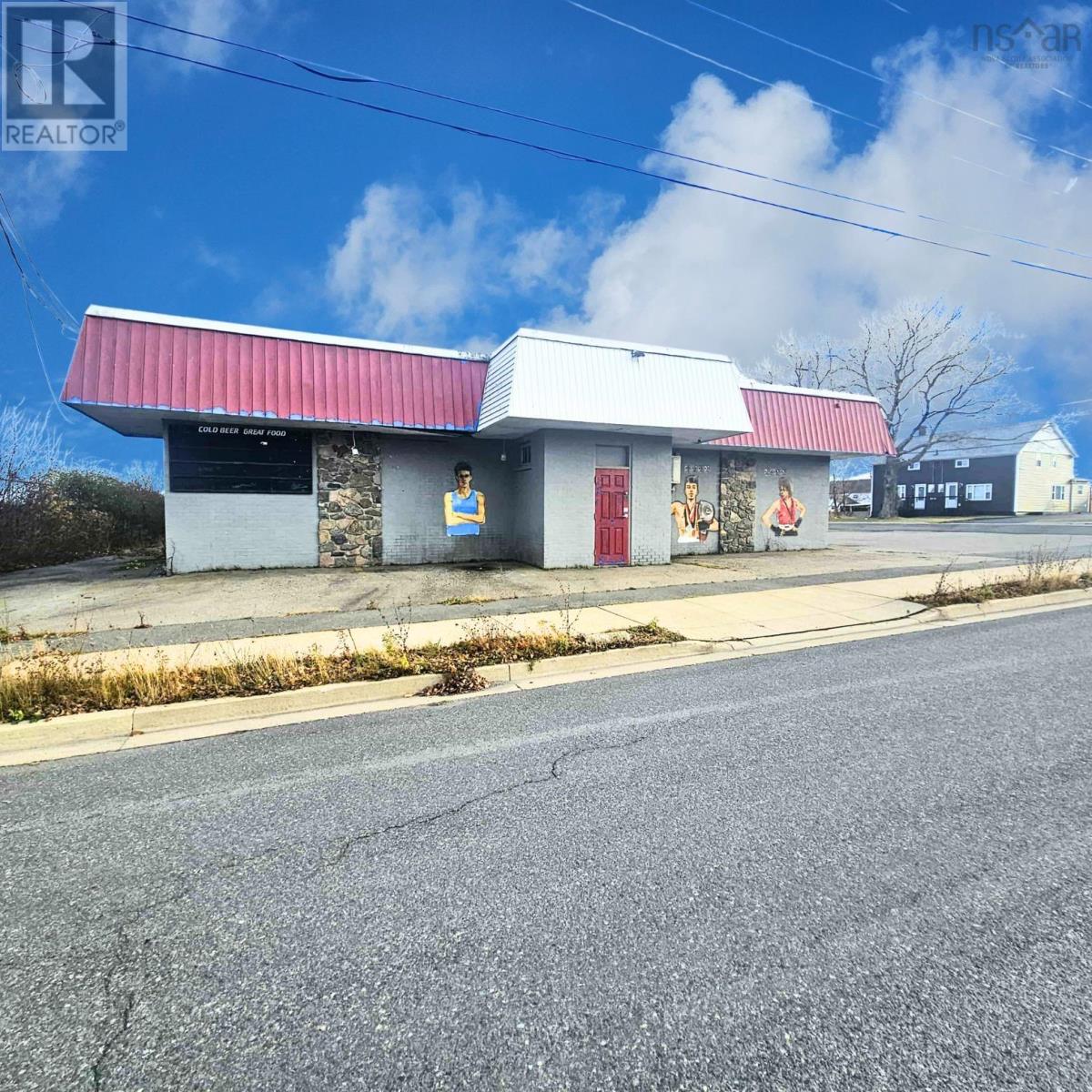 3447 Wilson Avenue, New Waterford, Nova Scotia  B1H 1G4 - Photo 5 - 202528335