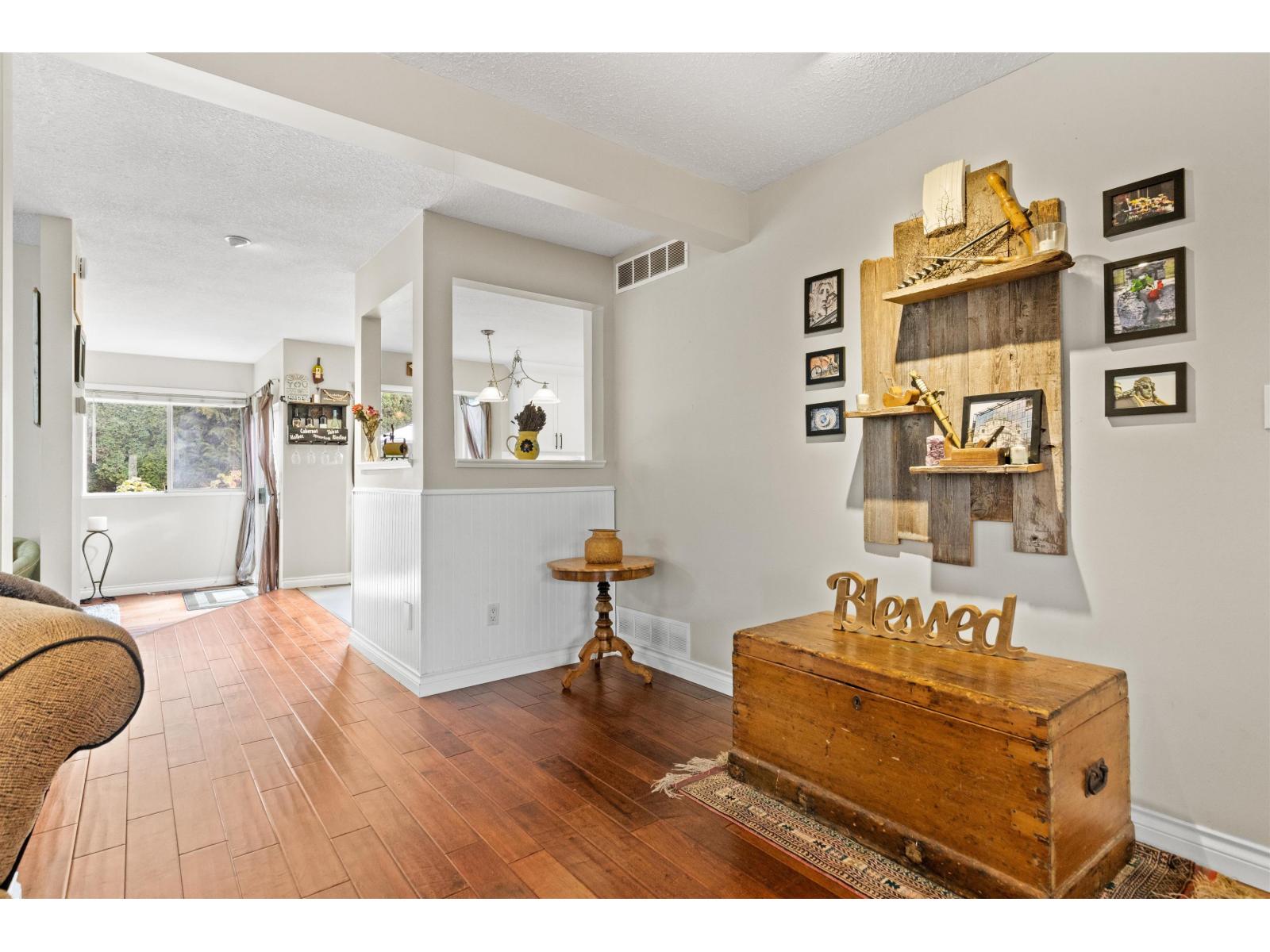 6196 Cottonwood Street, Delta, British Columbia  V4E 3K5 - Photo 11 - R3075688