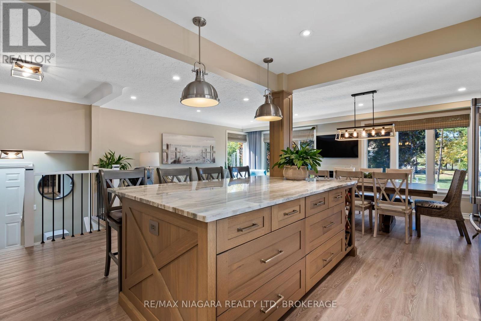 39 Rosemount Avenue, Port Colborne, Ontario  L3K 5P8 - Photo 10 - X12487904