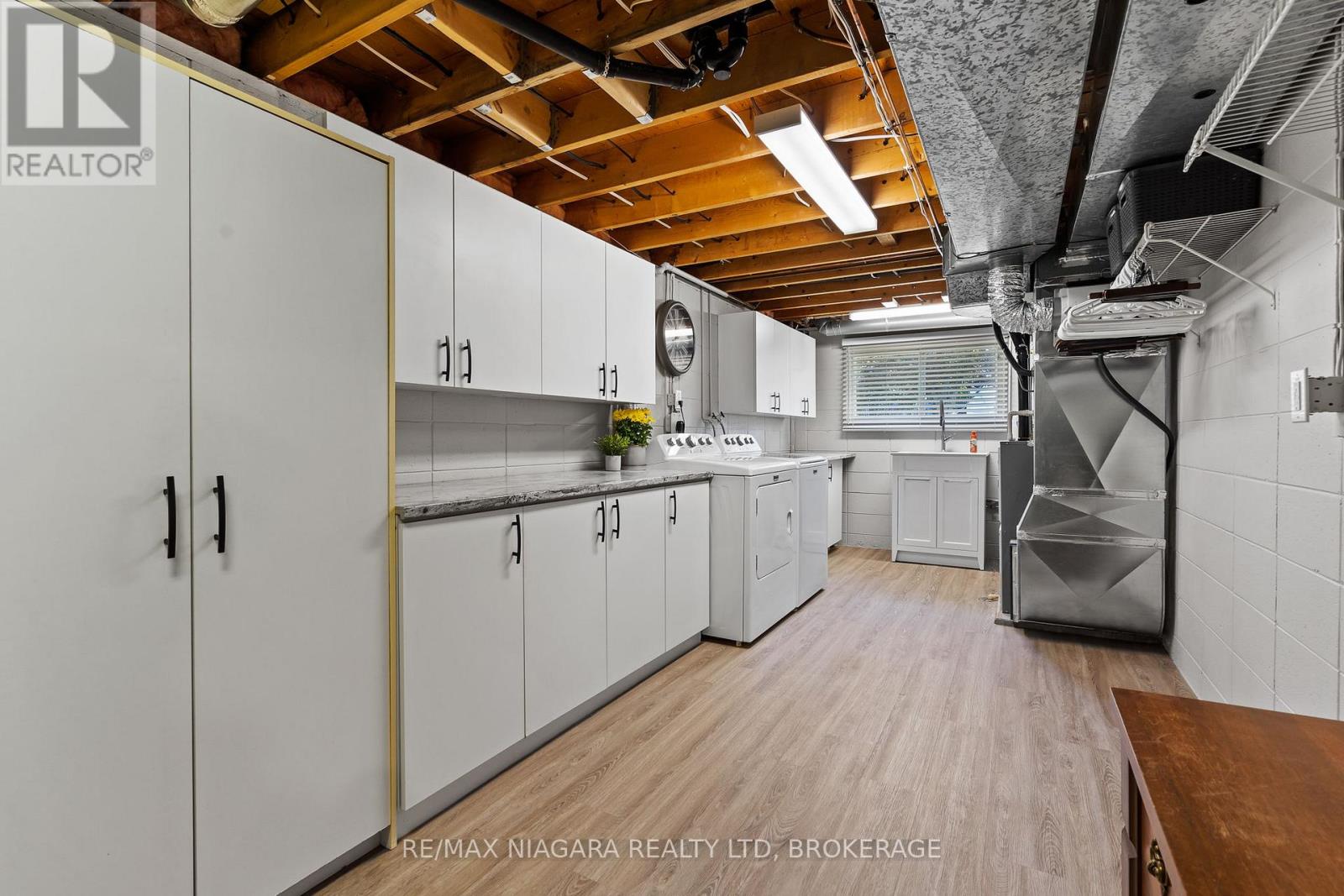 39 Rosemount Avenue, Port Colborne, Ontario  L3K 5P8 - Photo 28 - X12487904