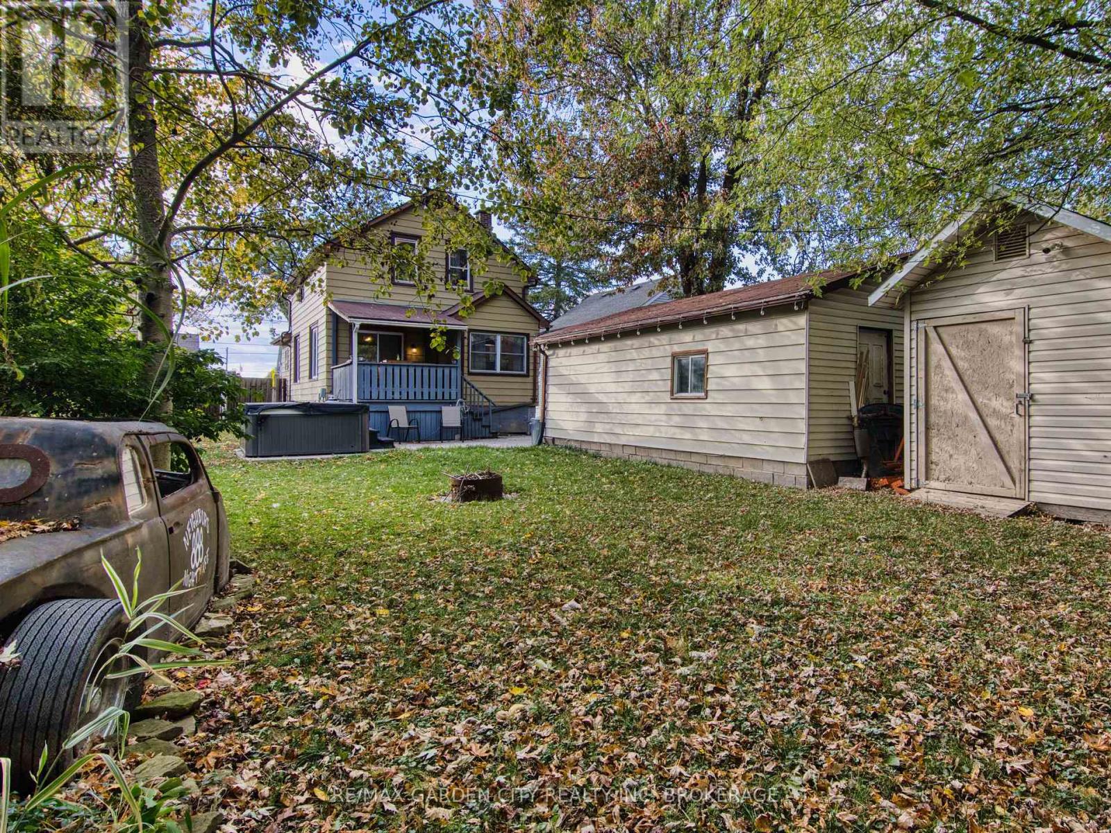 809 Steele Street, Port Colborne, Ontario  L3K 4Z5 - Photo 35 - X12488174