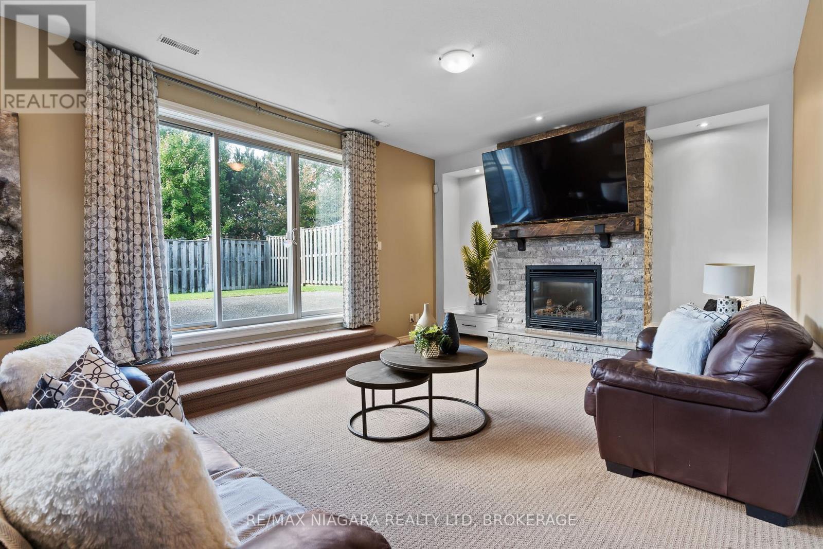 6877 Courtney Crescent, Niagara Falls, Ontario  L2H 0A3 - Photo 20 - X12488550