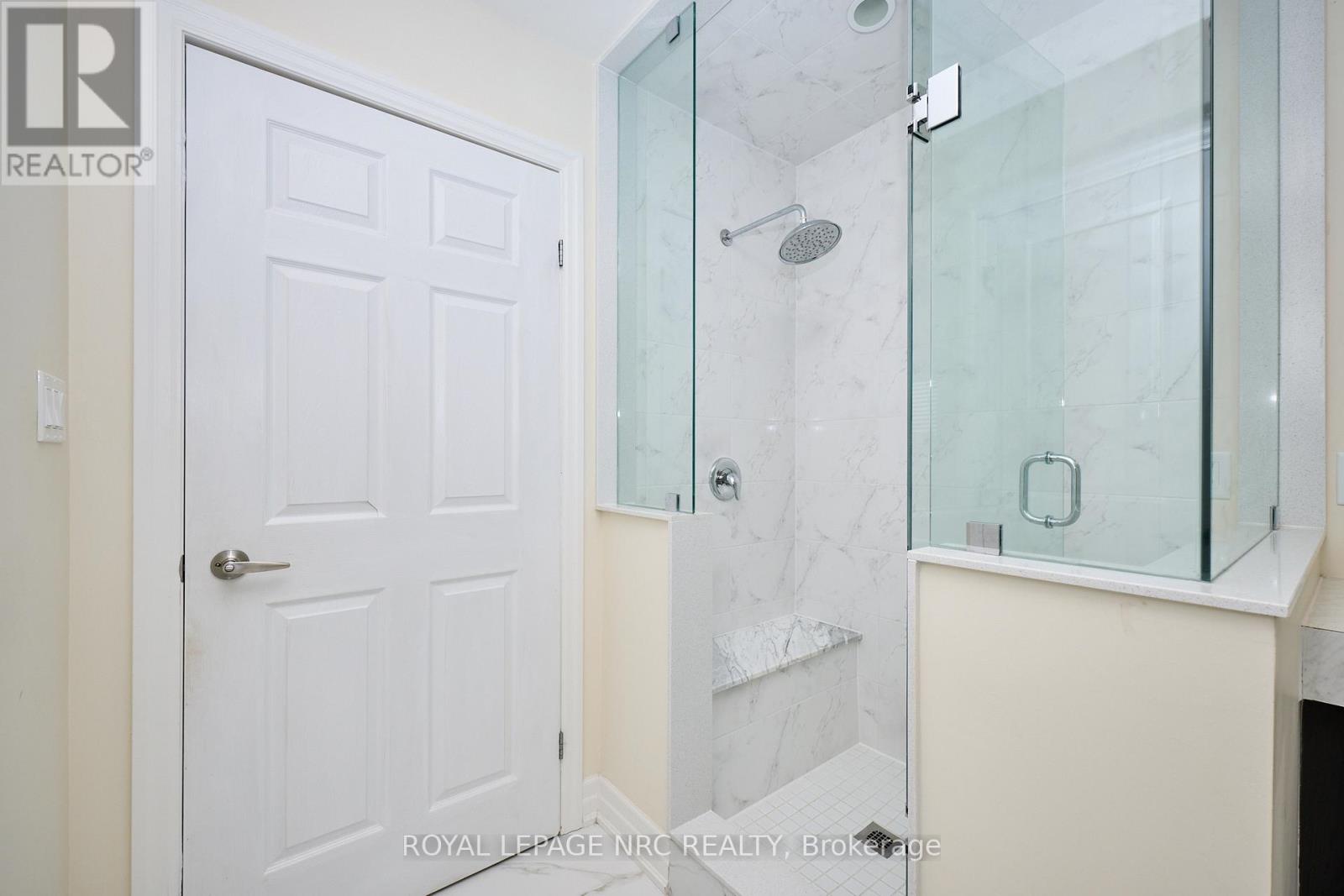 9367 Emerald Avenue, Niagara Falls, Ontario  L2G 0X5 - Photo 27 - X12554180