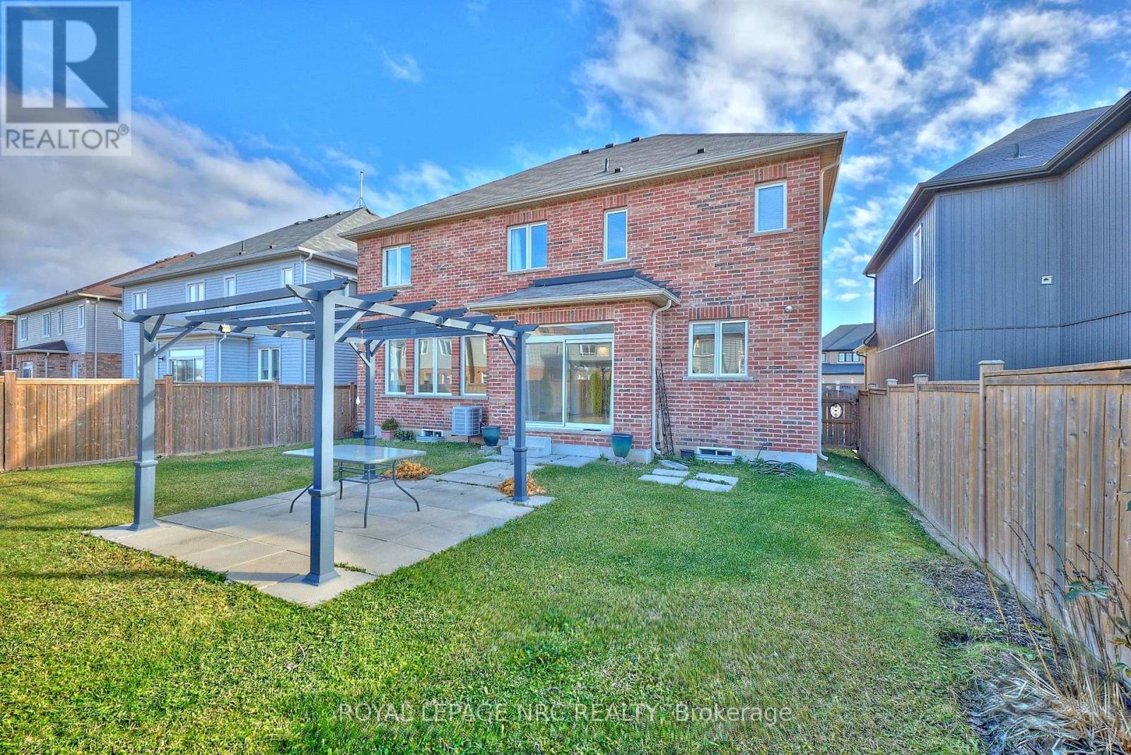 9367 Emerald Avenue, Niagara Falls, Ontario  L2G 0X5 - Photo 44 - X12554180