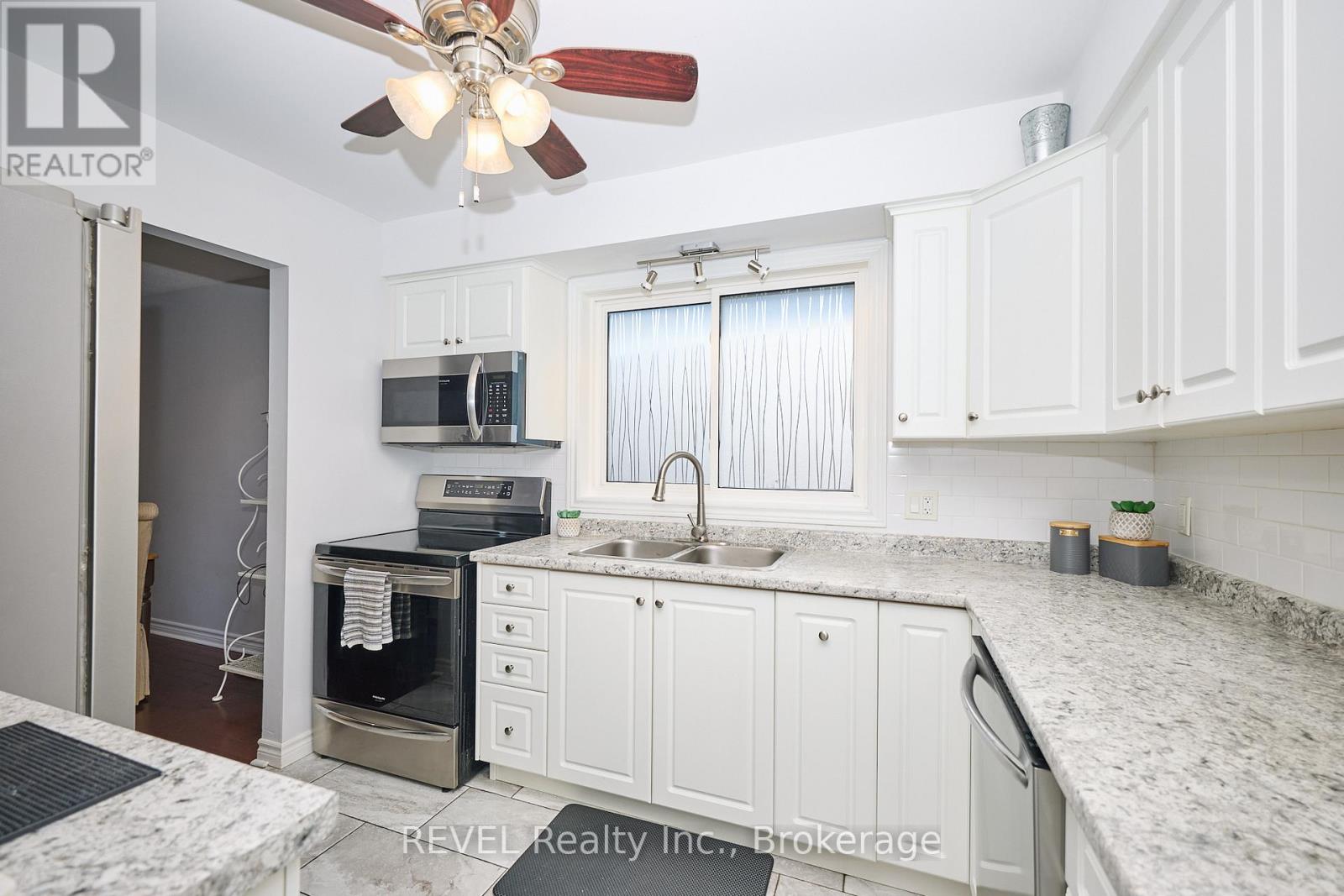 2989 Loyalist Avenue, Niagara Falls, Ontario  L2J 3K8 - Photo 6 - X12553986