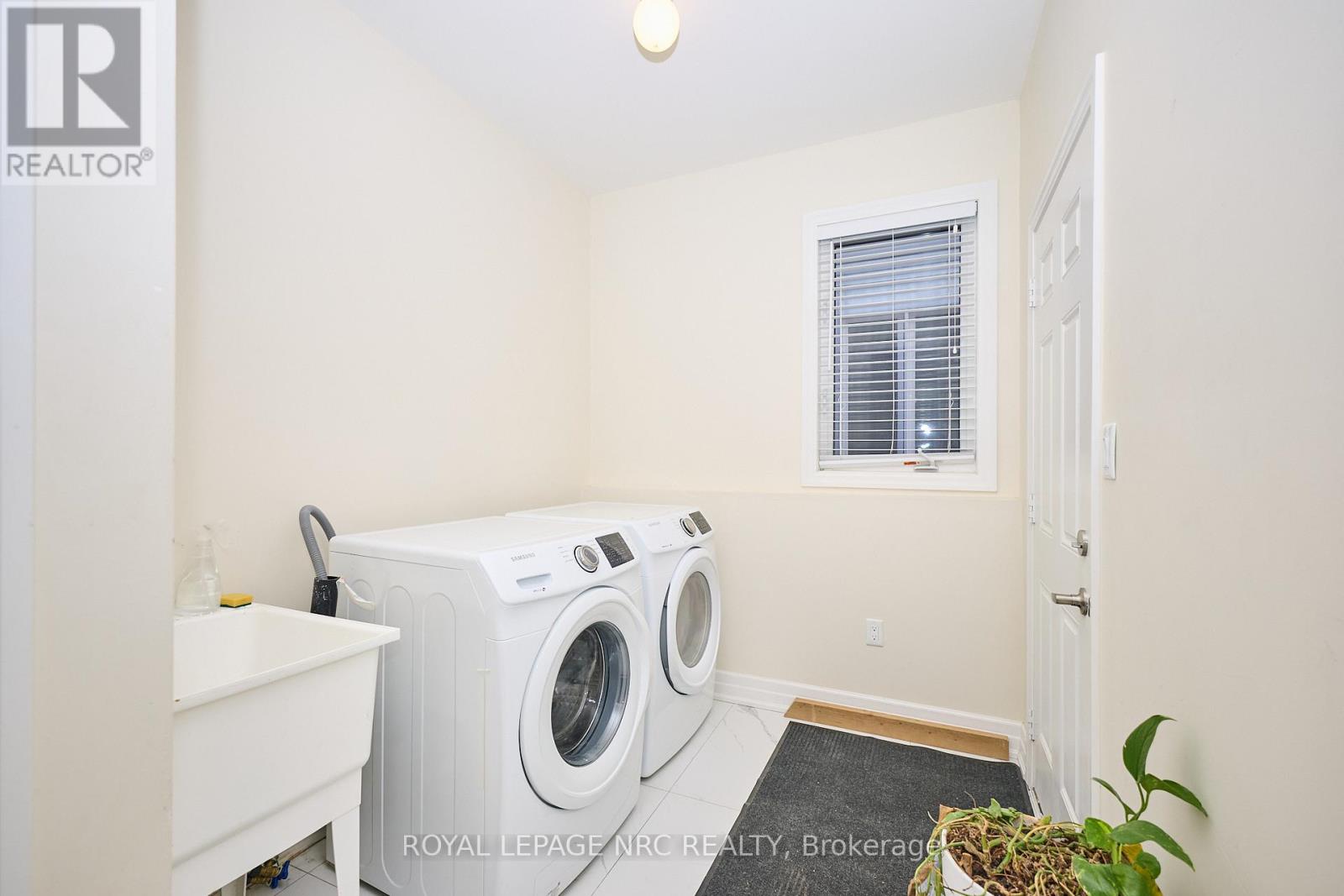 9367 Emerald Avenue, Niagara Falls, Ontario  L2G 0X5 - Photo 40 - X12554180