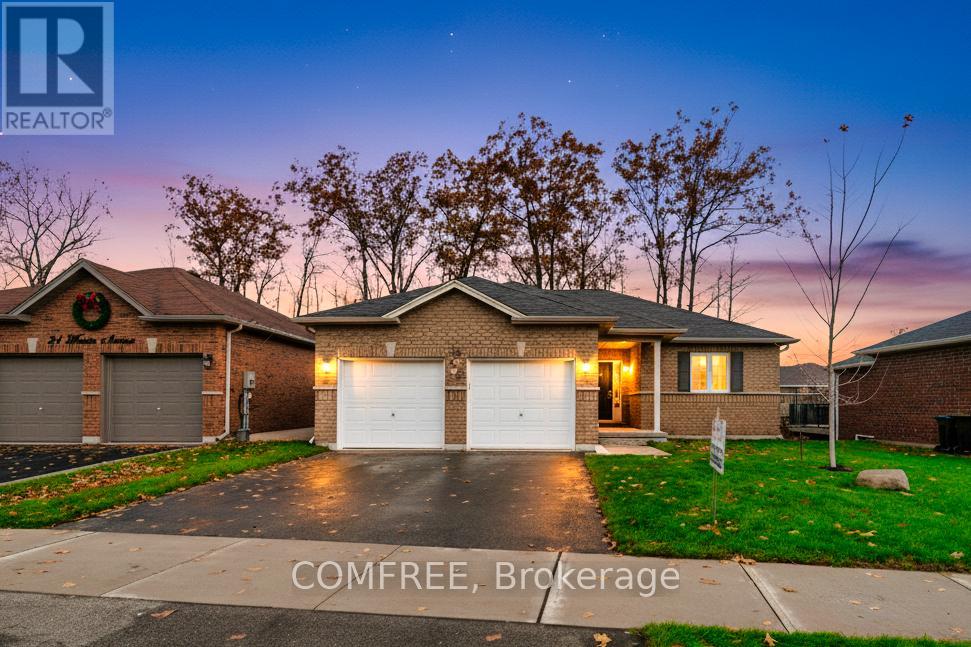 22 Hunter Avenue, Tay (Victoria Harbour), Ontario  L0K 2A0 - Photo 2 - S12554800